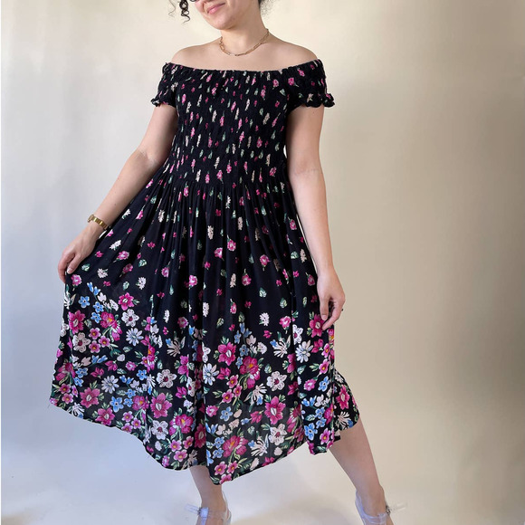 90s Vintage Black Gathered Off The Shoulder Floral Midi Dress Size S-M - Picture 1 of 5